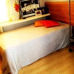 Rent a room in Barcelona']