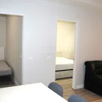 Alquilo 2 dormitorio casa de 65 m² en Madrid