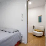 Rent 2 bedroom apartment in Porto