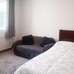 Rent 8 bedroom house in Kirklees