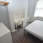 Rent 6 bedroom flat in   Stoke-On-Trent