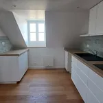 Appartement de 102 m² avec 5 chambre(s) en location à VERSAILLES