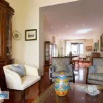 Rent 6 bedroom apartment of 144 m² in Palermo