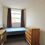 Rent 4 bedroom house of 85 m² in Sheffield