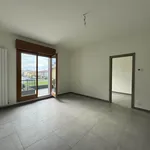 Rent 3 bedroom apartment of 84 m² in Cortemaggiore