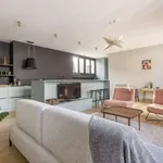 Rent 2 bedroom apartment of 110 m² in lyon