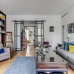 Rent 1 bedroom apartment of 750 m² in Paris