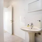 Rent 6 bedroom house of 260 m² in Milano