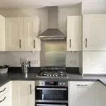 Rent 2 bedroom apartment in Surrey