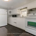 Rent 4 bedroom house in Toronto