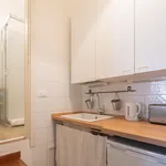 Rent 1 bedroom apartment in Florence