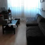 Najam 3 spavaće sobe stan od 69 m² u Matulji