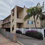 Rent 1 bedroom apartment of 59 m² in redondo beach