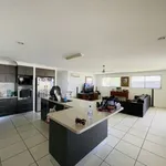 Rent 4 bedroom house of 751 m² in Moranbah