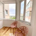 Rent 2 bedroom apartment of 72 m² in lisbon