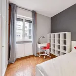 Rent a room in milan