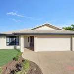 Rent 4 bedroom house in Bushland Beach