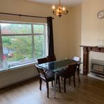 Rent 2 bedroom flat in Monton