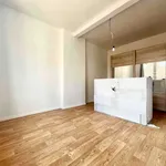 Maison de 159 m² avec 3 chambre(s) en location à Charleroi