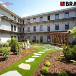 Rent 2 bedroom apartment of 69 m² in Brno