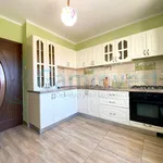 Rent 3 bedroom apartment of 2 m² in Oradea