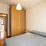 Rent 3 bedroom apartment in Porto