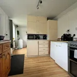 Rent 3 bedroom house in South East England