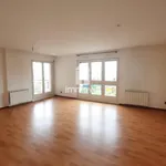 Rent 3 bedroom apartment of 91 m² in Mittelhausbergen