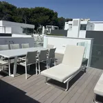 Rent 4 bedroom house of 437 m² in Estepona