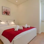 Rent 2 bedroom apartment of 75 m² in lisbon