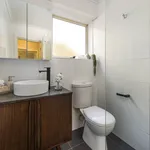 Rent 2 bedroom apartment in Hawthorn East