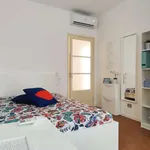 Rent a room of 70 m² in milan