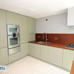 Rent 4 bedroom apartment of 300 m² in Milan