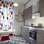 Rent a room of 161 m² in Milan