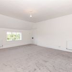 Rent 5 bedroom house in South East England