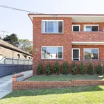 Rent 2 bedroom apartment in Drummoyne