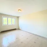 Rent 3 bedroom apartment in Montreal