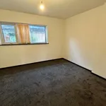 Rent 2 bedroom flat in West Midlands