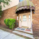 Rent 2 bedroom apartment in Jersey City