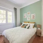 Rent a room in lisbon