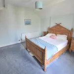 Rent 5 bedroom house in Trafford