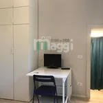 Rent 1 bedroom apartment of 22 m² in Milano