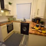 Rent 4 bedroom house in East Midlands