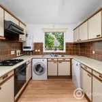 Rent 2 bedroom apartment in Edinburgh