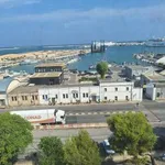 Rent 4 bedroom apartment of 150 m² in Bari