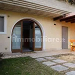 Rent 3 bedroom apartment of 90 m² in Padenghe sul Garda