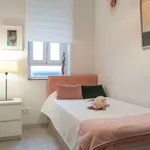 Rent a room of 111 m² in madrid