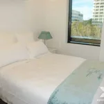 Rent 2 bedroom apartment in Melbourne