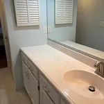 Rent 2 bedroom apartment of 110 m² in Sarasota