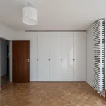 Pronajměte si 4 ložnic/e byt o rozloze 234 m² v Prague